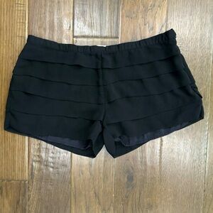 Esley Shorts